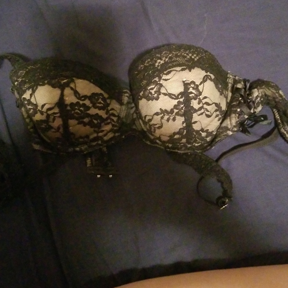 Adore me Bra